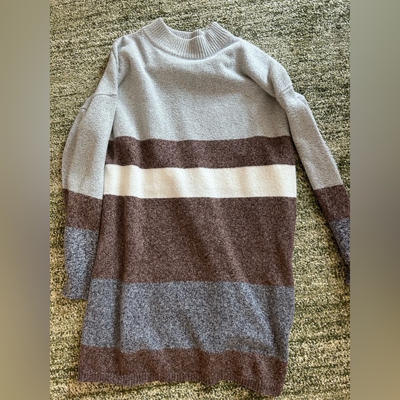 Striped sweater dress - Picture 3 of 6